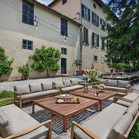 Trenta Prestigious Enchanting Garden